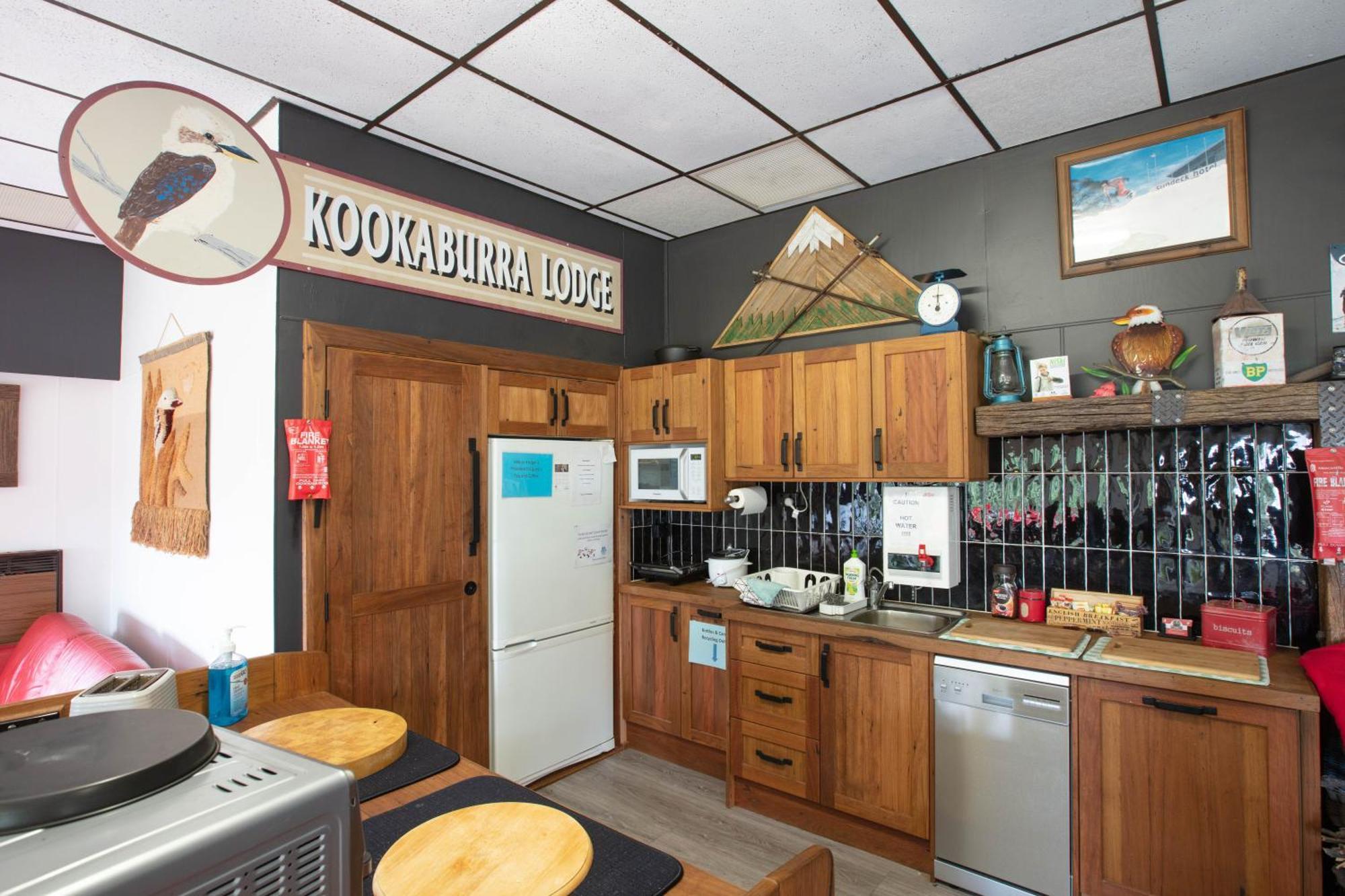Kookaburra Lodge Jindabyne Esterno foto